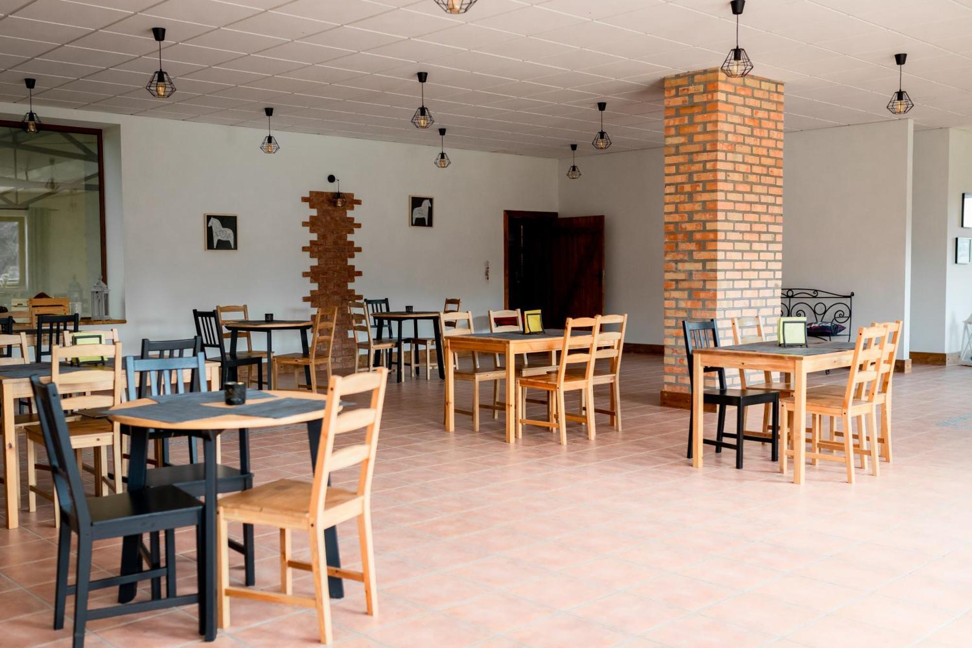 Lascalla pensjonat Myszewko Esterno foto